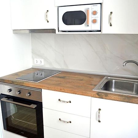 Apartamento En Centro De Ferrol Kültér fotó