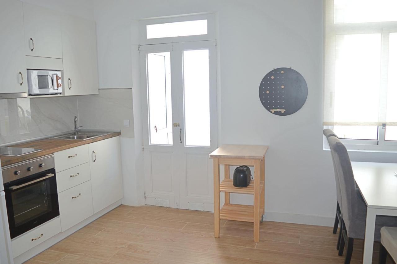 Apartamento En Centro De Ferrol Kültér fotó