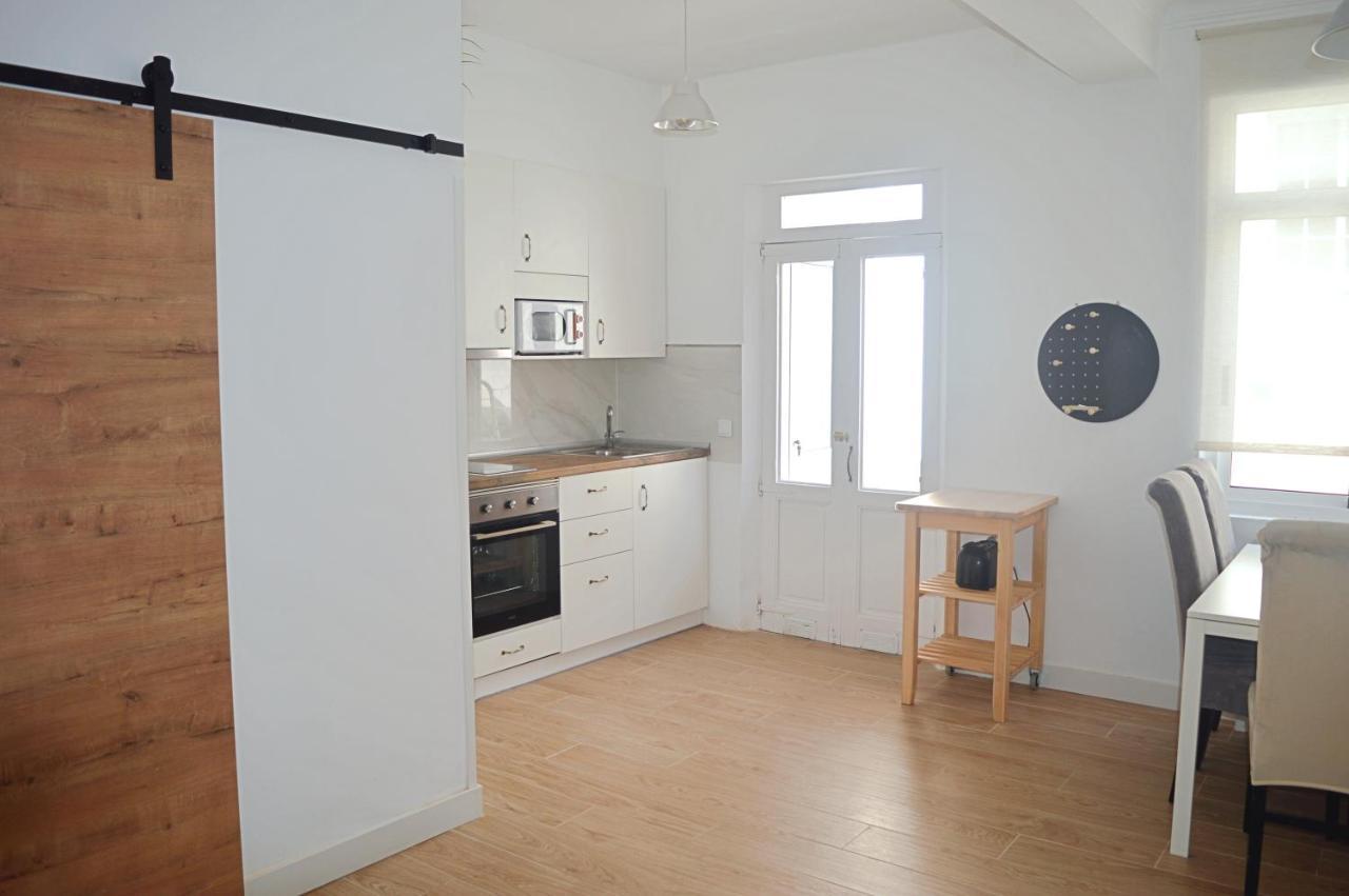 Apartamento En Centro De Ferrol Kültér fotó